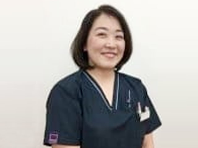副院長 毛房 亜矢子（ケブサ アヤコ）